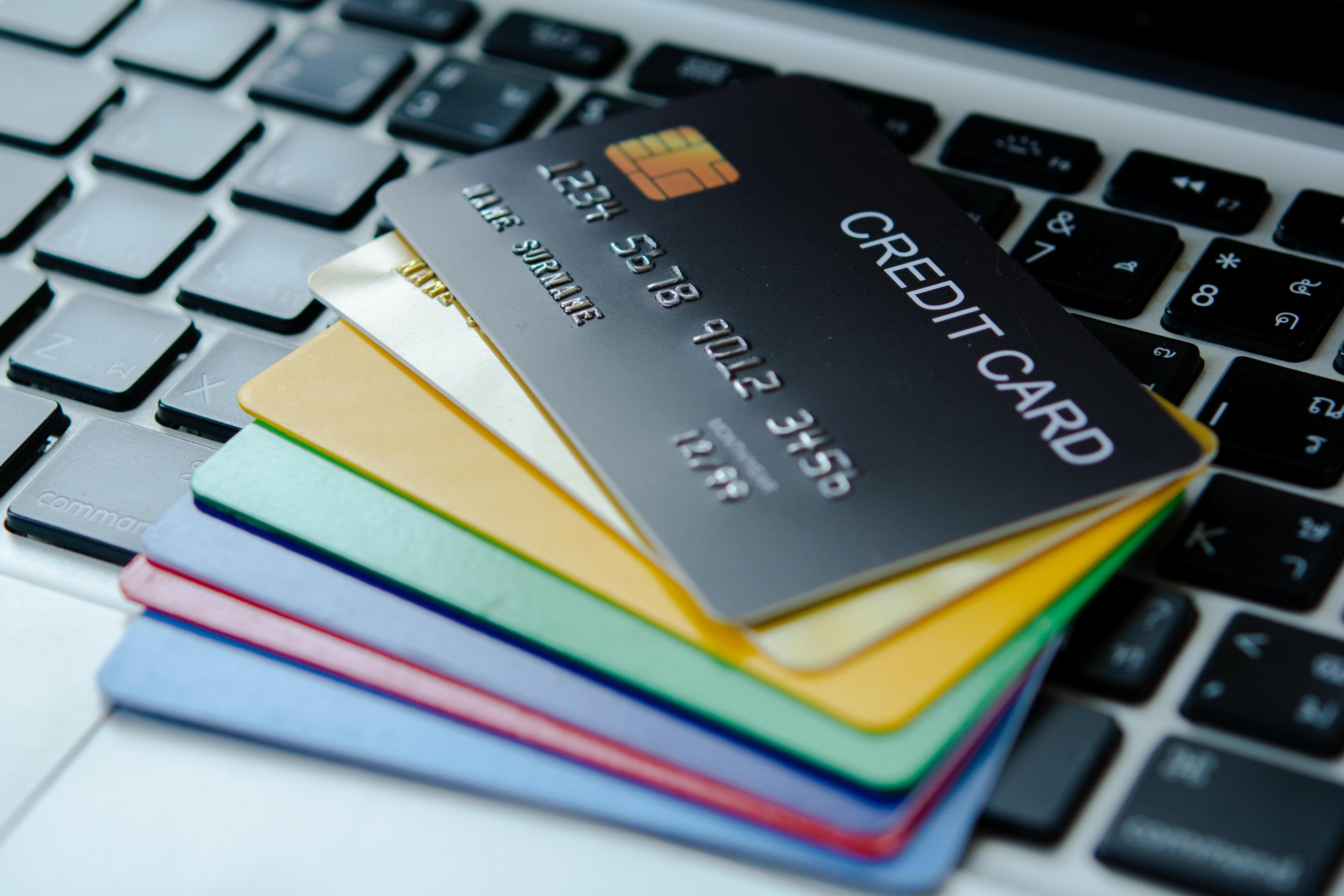 Credit Card Magic Soars to ₹2.17 Trillion This September