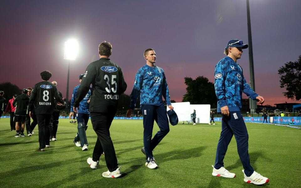 New Zealand vs England: Kya hoga teesri ODI ka khel?