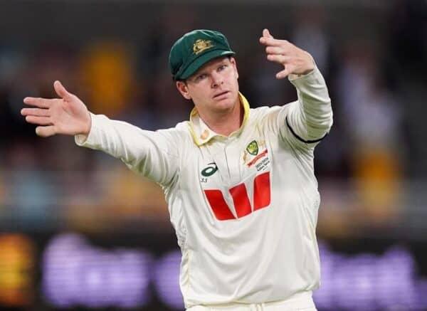 Steve Smith's Slow Show: A Tremendous Time Waste, Folks!