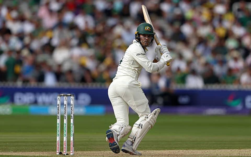 Carey defends England's Noosa break amid media uproar