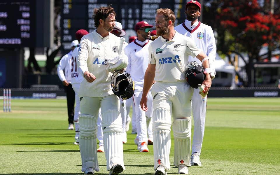 NZ ne WI ko nine wicket se dhoya Wellington mein full chaos