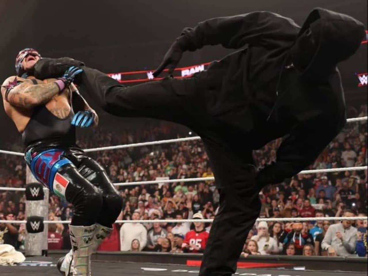 Sam Roberts hints Chris Jericho is the masked man in WWE