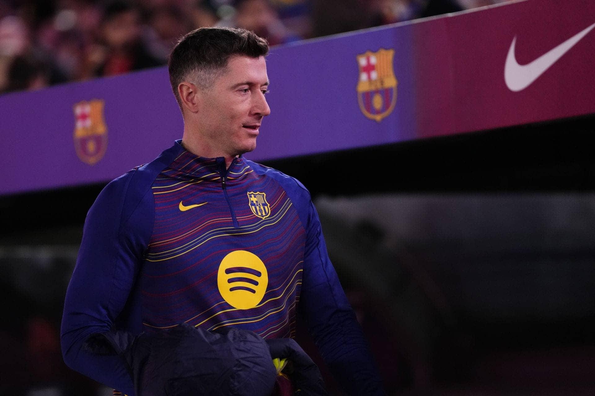 Chicago Fire Blazes to Sign Lewandowski Amid Messi's Miami