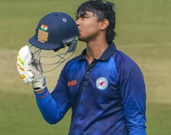 Vaibhav Sooryavanshi's 190: A Knock for the Ages