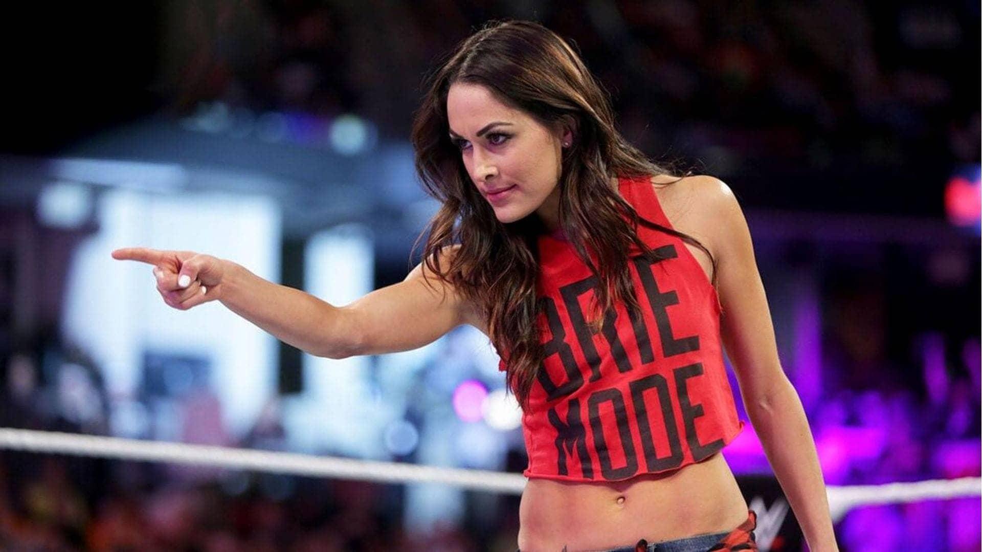 Brie Bella ne kya Women's Title change ka spoiler diya?