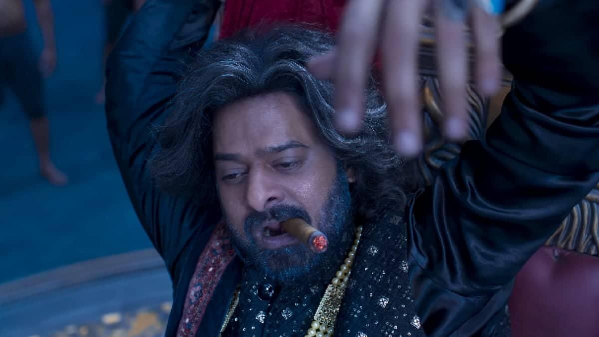 Raja Saab Ka Pehla Half: Chai Bina Shakkar Ki Tarah!