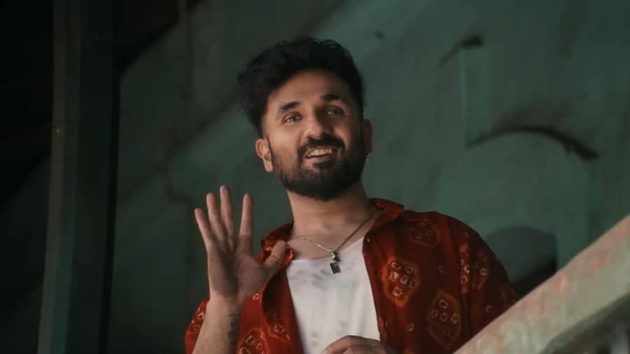 Vir Das Scores CBFC 'A' Certificate, Delivers Hilarious Quip