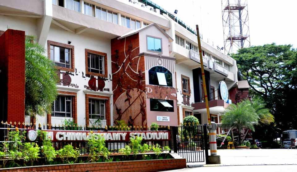 Chinnaswamy Stadium: IPL 2026 ka khel par RCB ka na ghar