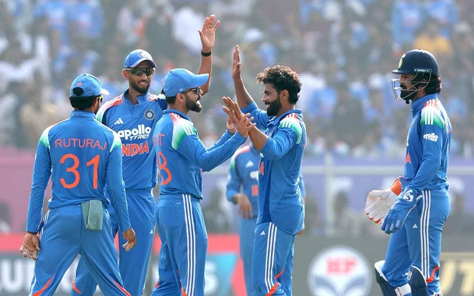 Jadeja's Wicket Quest: Siraj's Ninja Spirit Shines Bright