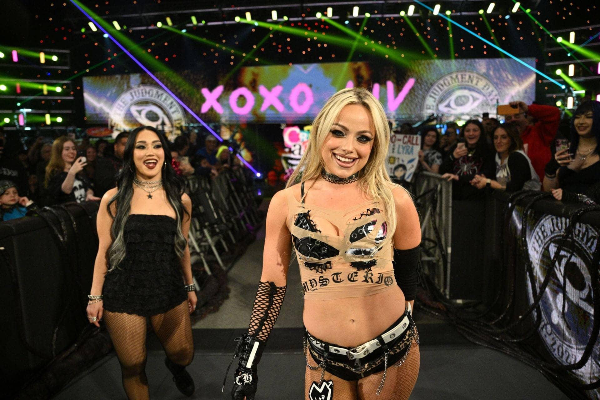 AJ Lee's fiery plea: Keep Liv and Roxanne together, please!