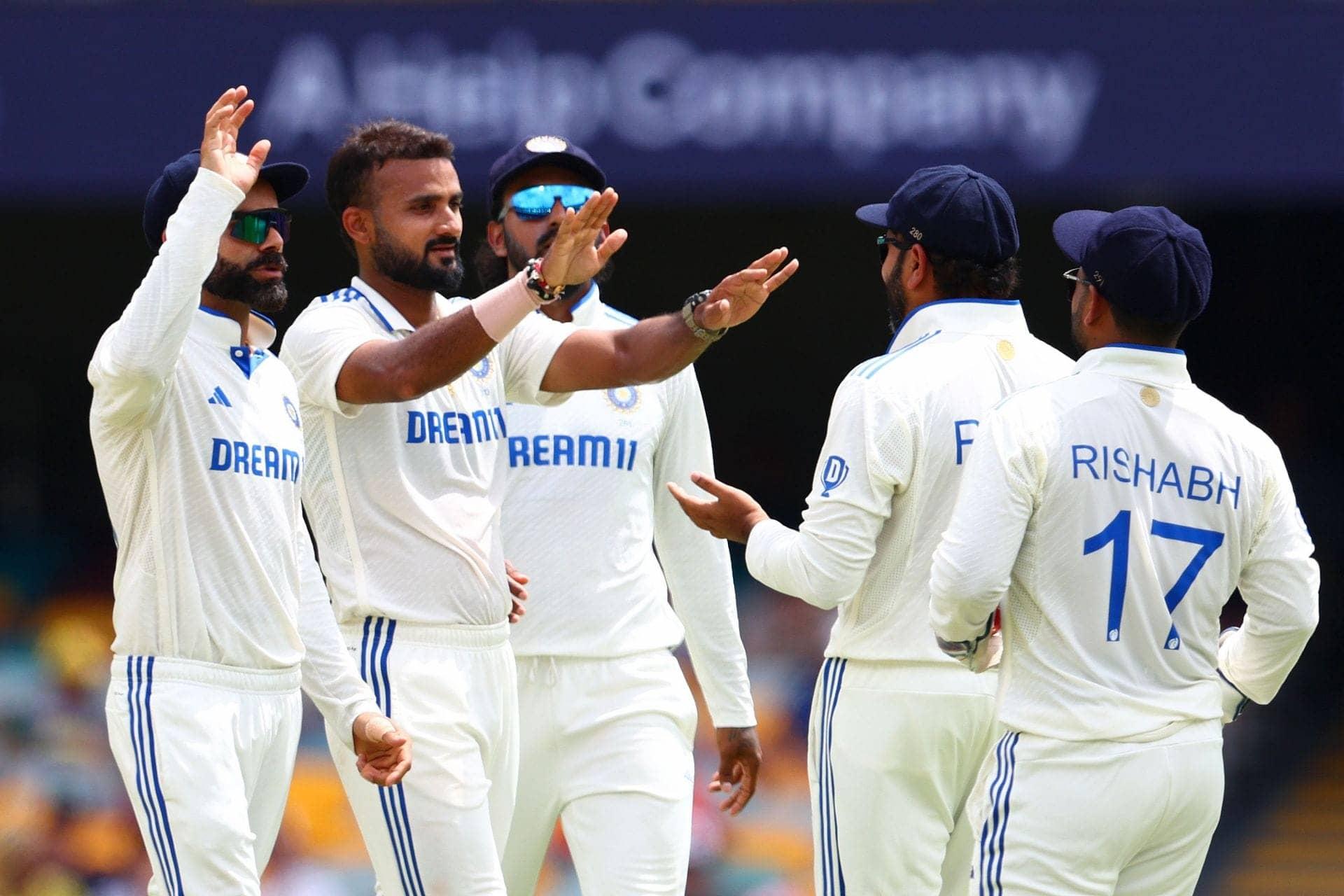 Akash Deep's Epic Six: Kohli and Rohit Are Total Fans!