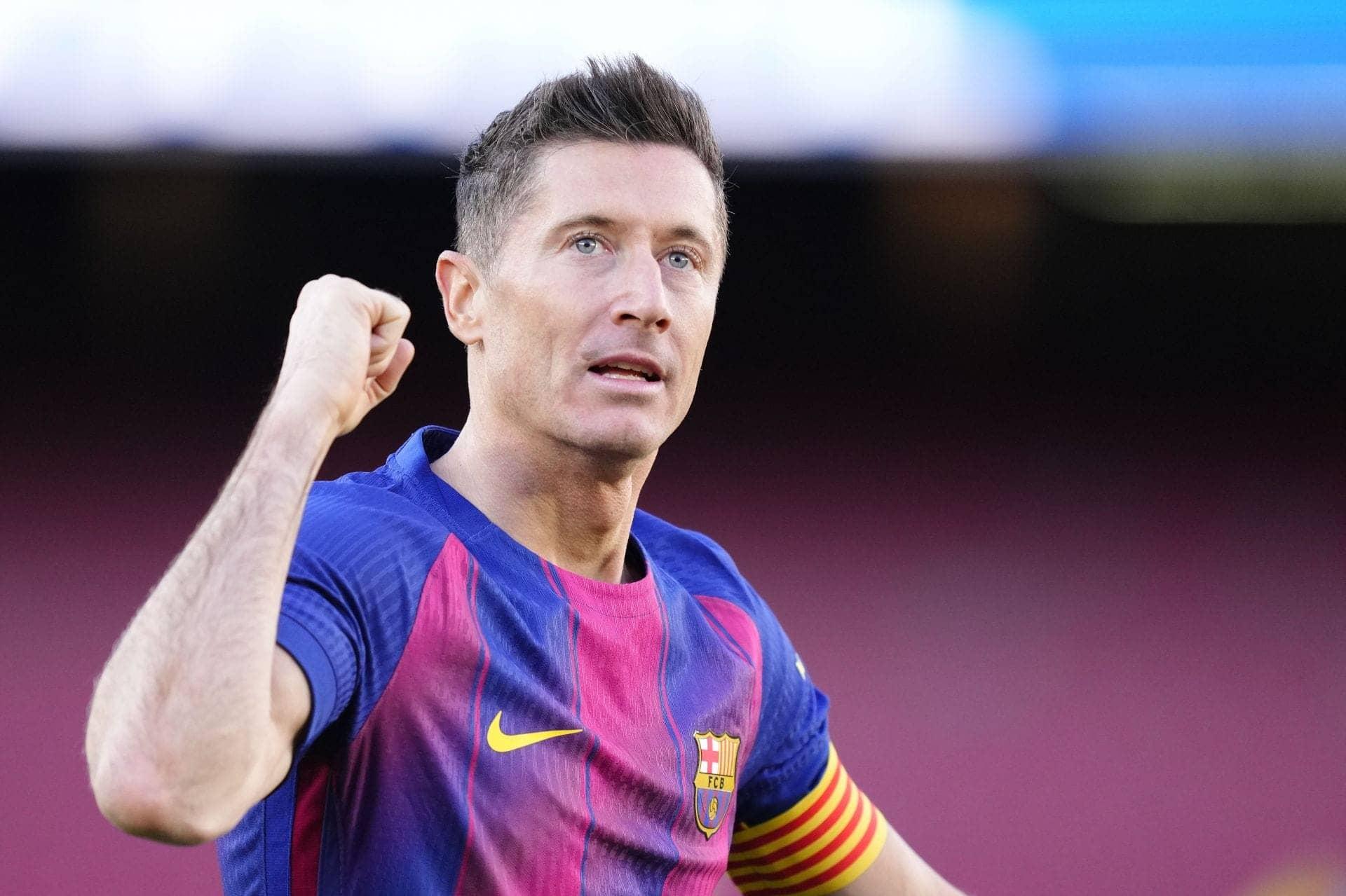 Lewandowski ne kiya Ronaldo aur Messi ka jadoo chala!