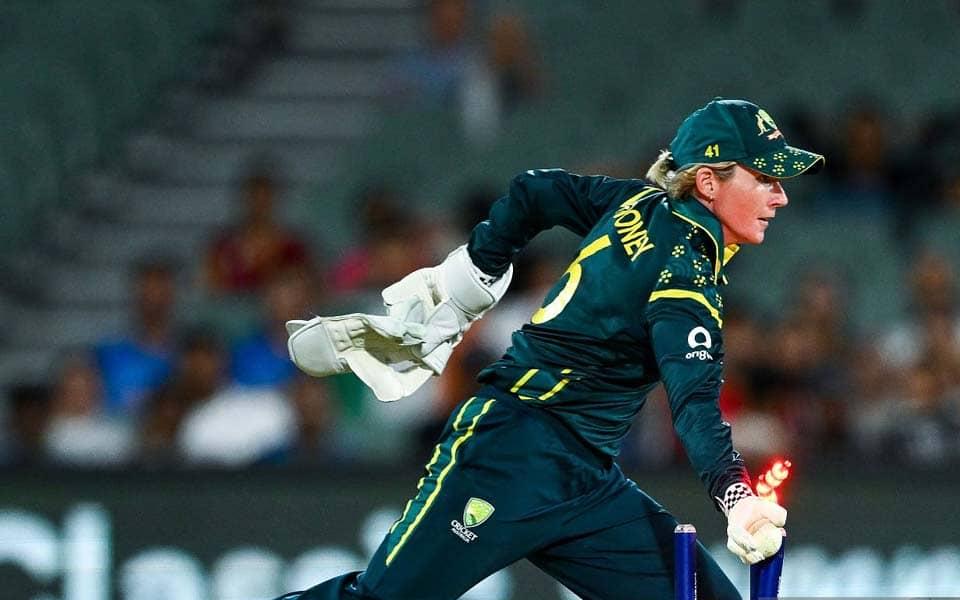 Beth Mooney ki wicketkeeping se Healy ka farewell drama!