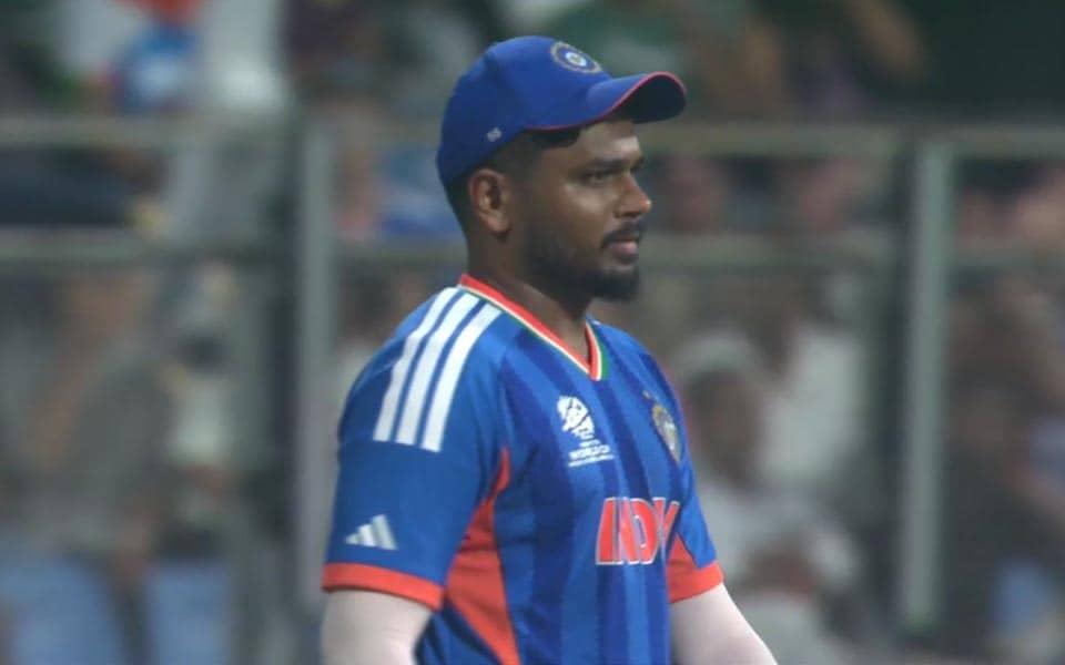 Karthik rallies for Samson's explosive return against Zimbabwe