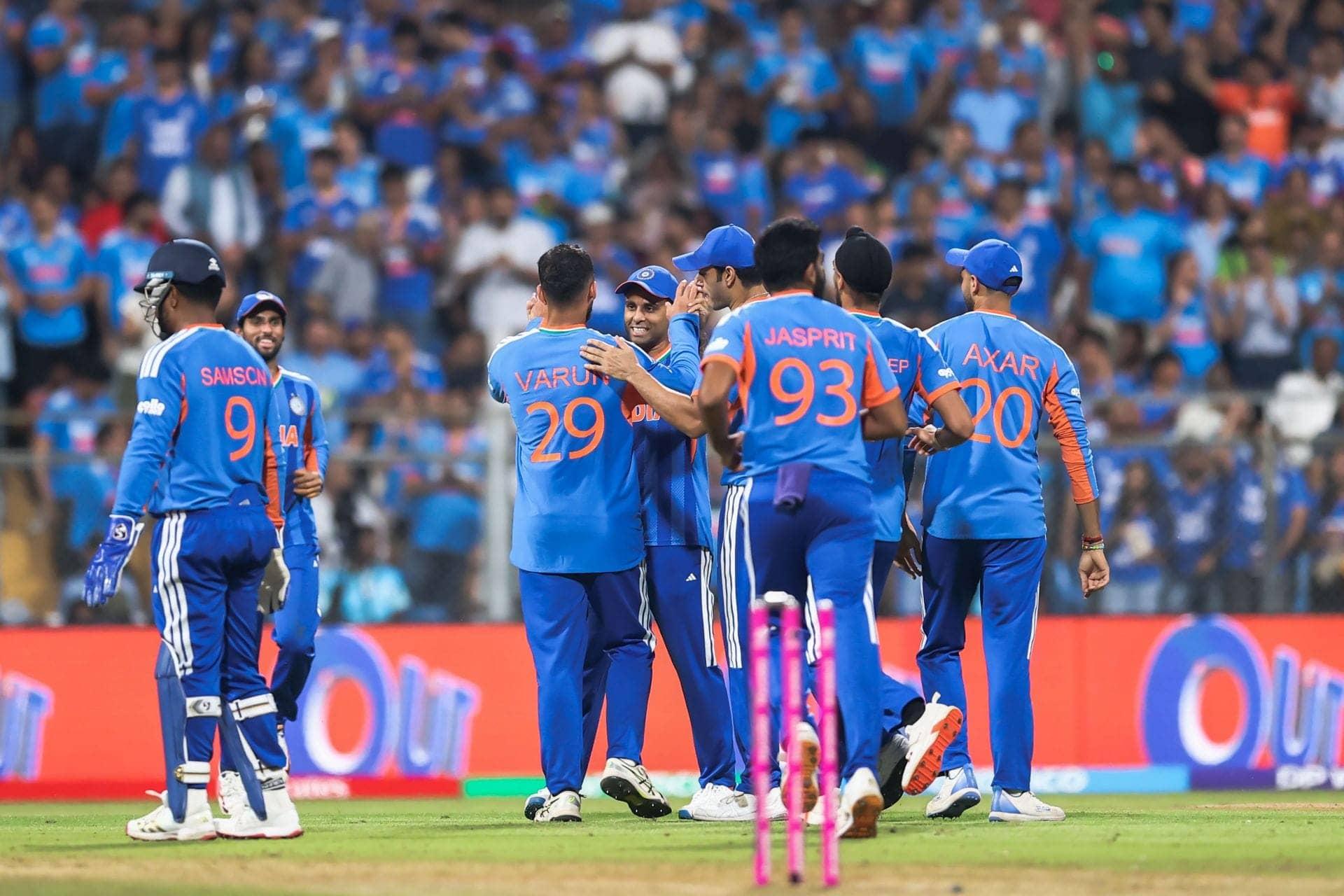 Chakaravarthy's Struggles: Will Kuldeep Save the Day?