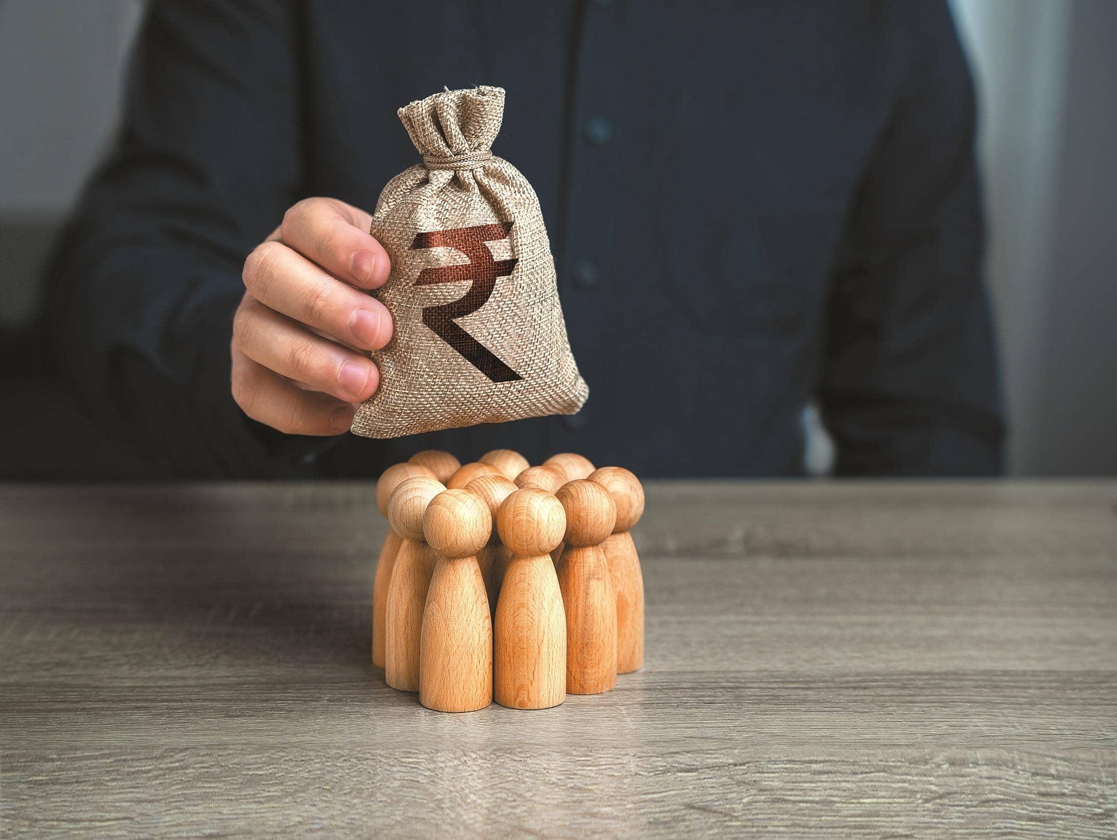 Govt Unleashes ₹20,000 Crore Powerhouse for MFIs!