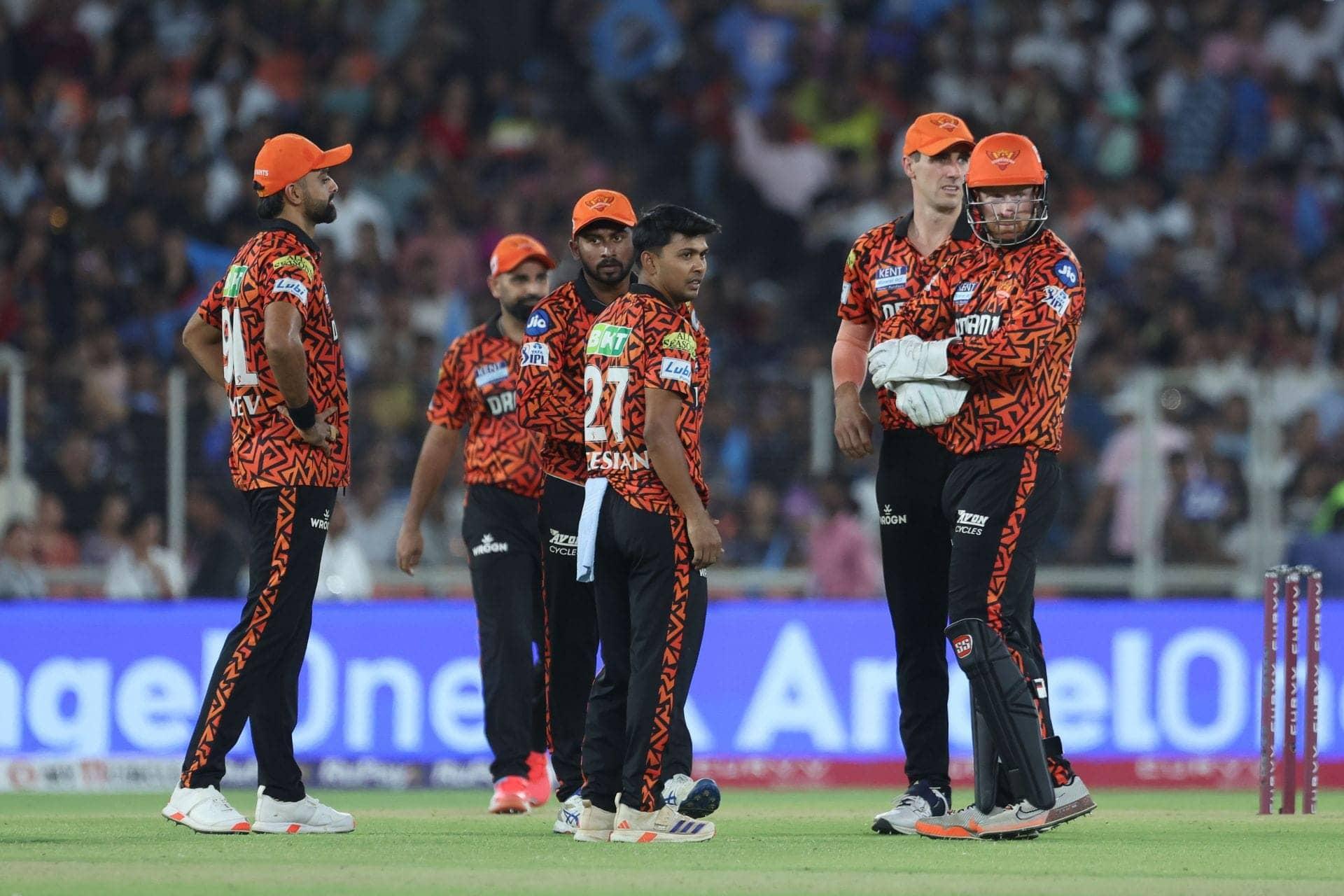Zeeshan's Enchanting Send-Off to Ishan in SRH Practice Match