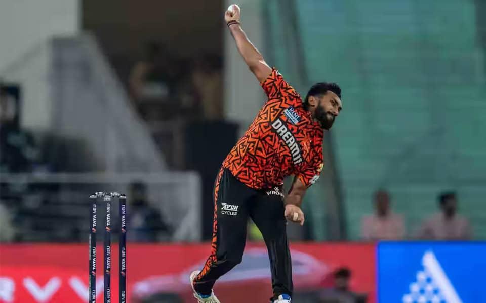IPL 2026: Malinga ka green signal, Hasaranga aur Pathirana ki kismat hang
