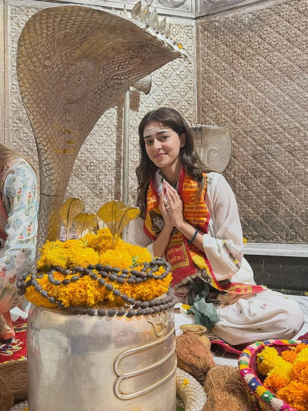 Ananya Panday and Janhvi Kapoor: Temple Triumphs Unleashed