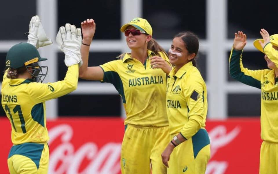 Australia ka cricket jadoo: U19 tri-series ki shuruaat