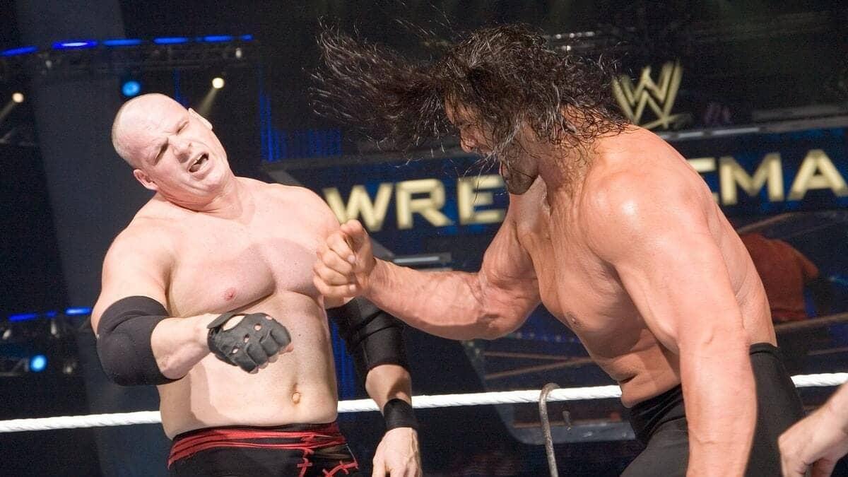 The Great Khali vs Poonam Pandey: Epic Arm Wrestling Clash!
