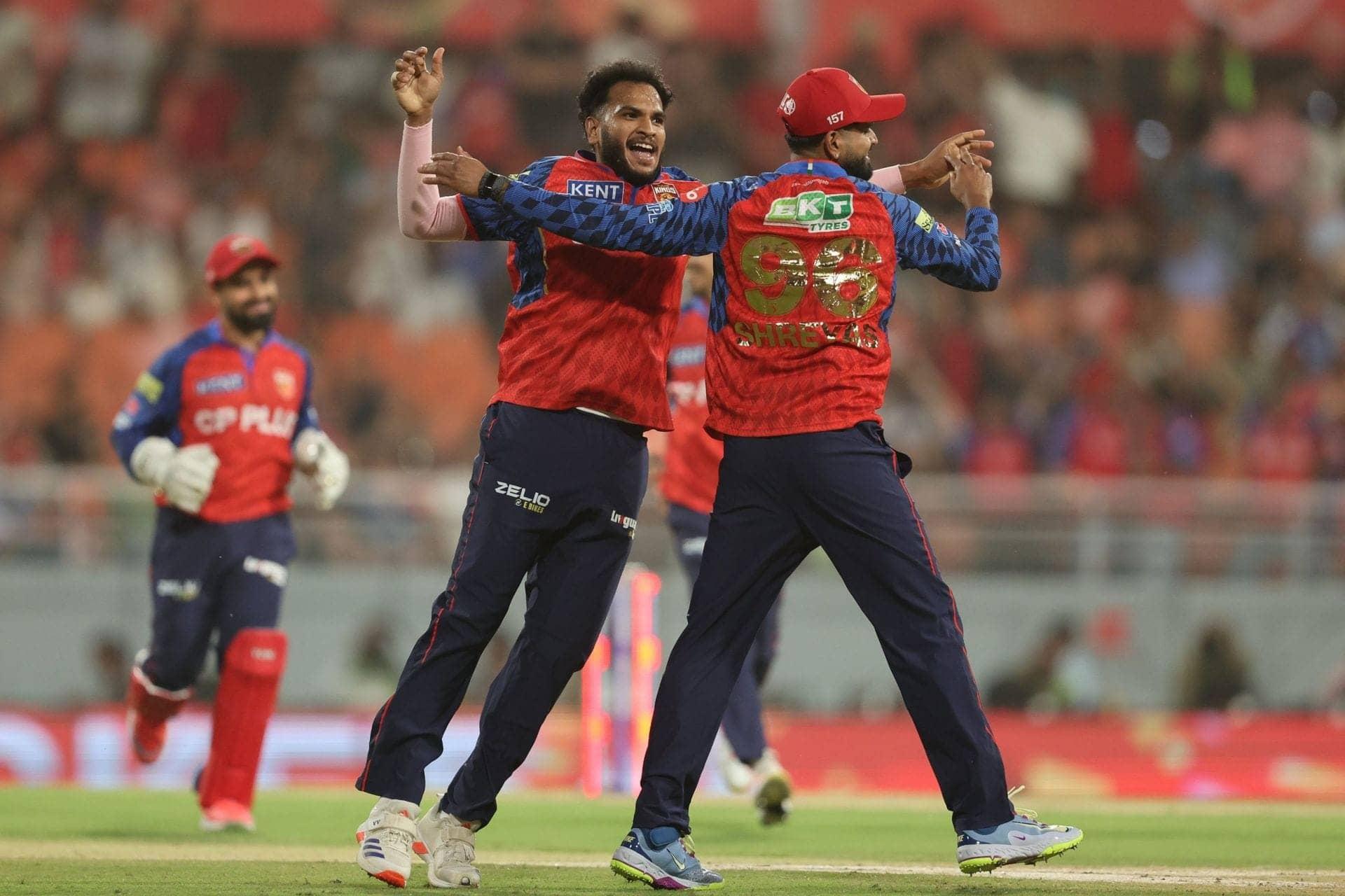 Shreyas Iyer ki captaincy: Paanch bowlers ka jadoo!