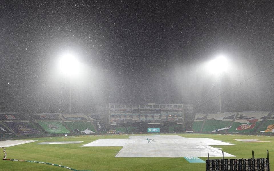 PSL 2026: Rain Turns Islamabad vs Peshawar into a Splash