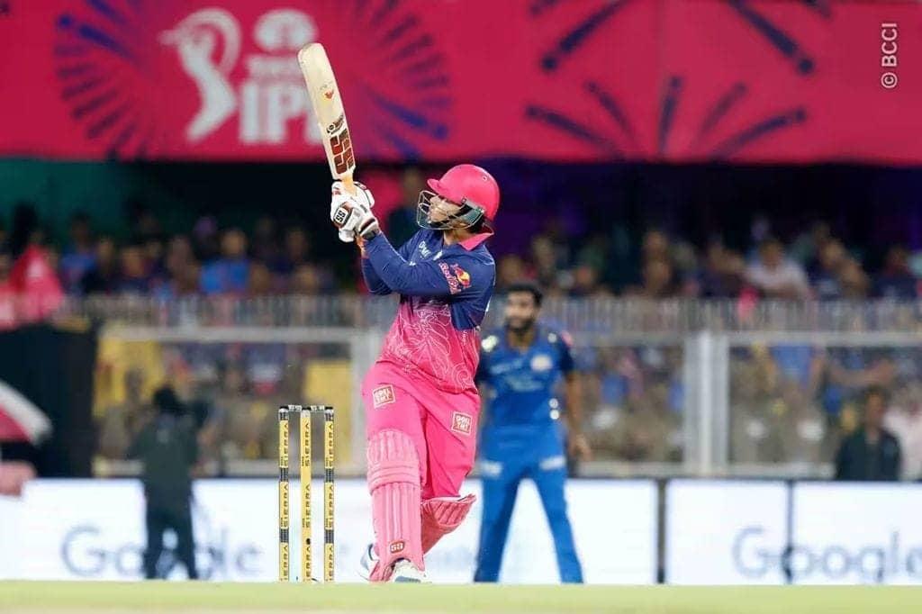 Suryavanshi ne Bumrah ko powerplay mein dikhaya jadoo!