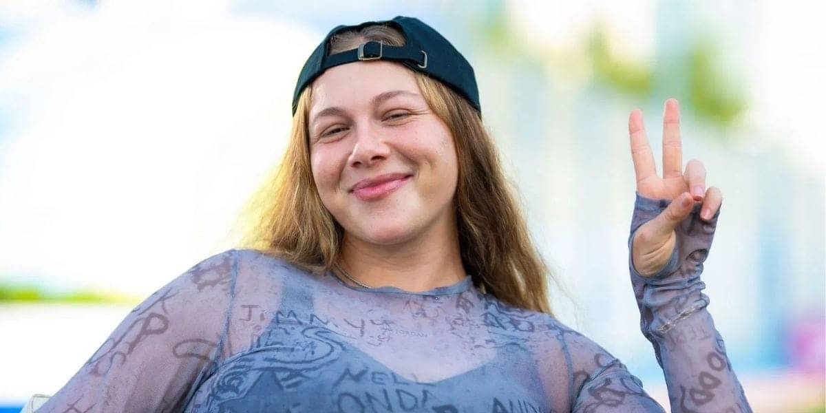 Amanda Anisimova ka Bikini Pose: Injury se Recovery ka Drama