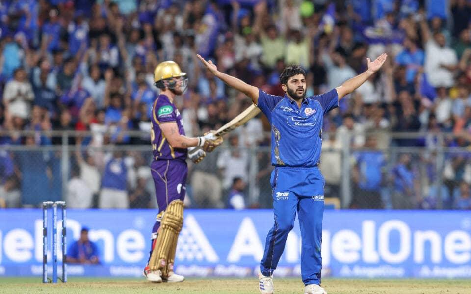 RCB's batsmen are ready to turn Shardul into a piñata