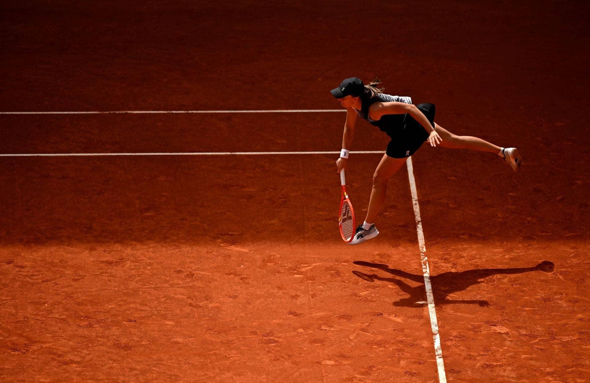 Iga Swiatek's Madrid Open Dreams Dashed, Tears Flowing
