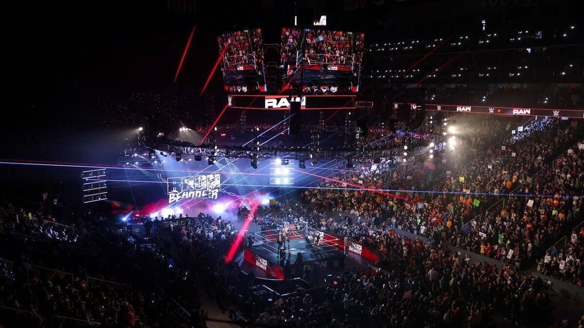 WWE Fans Ki Umeedon Par Phaire Ka Sawaal, RAW Mein Kya Hoga?
