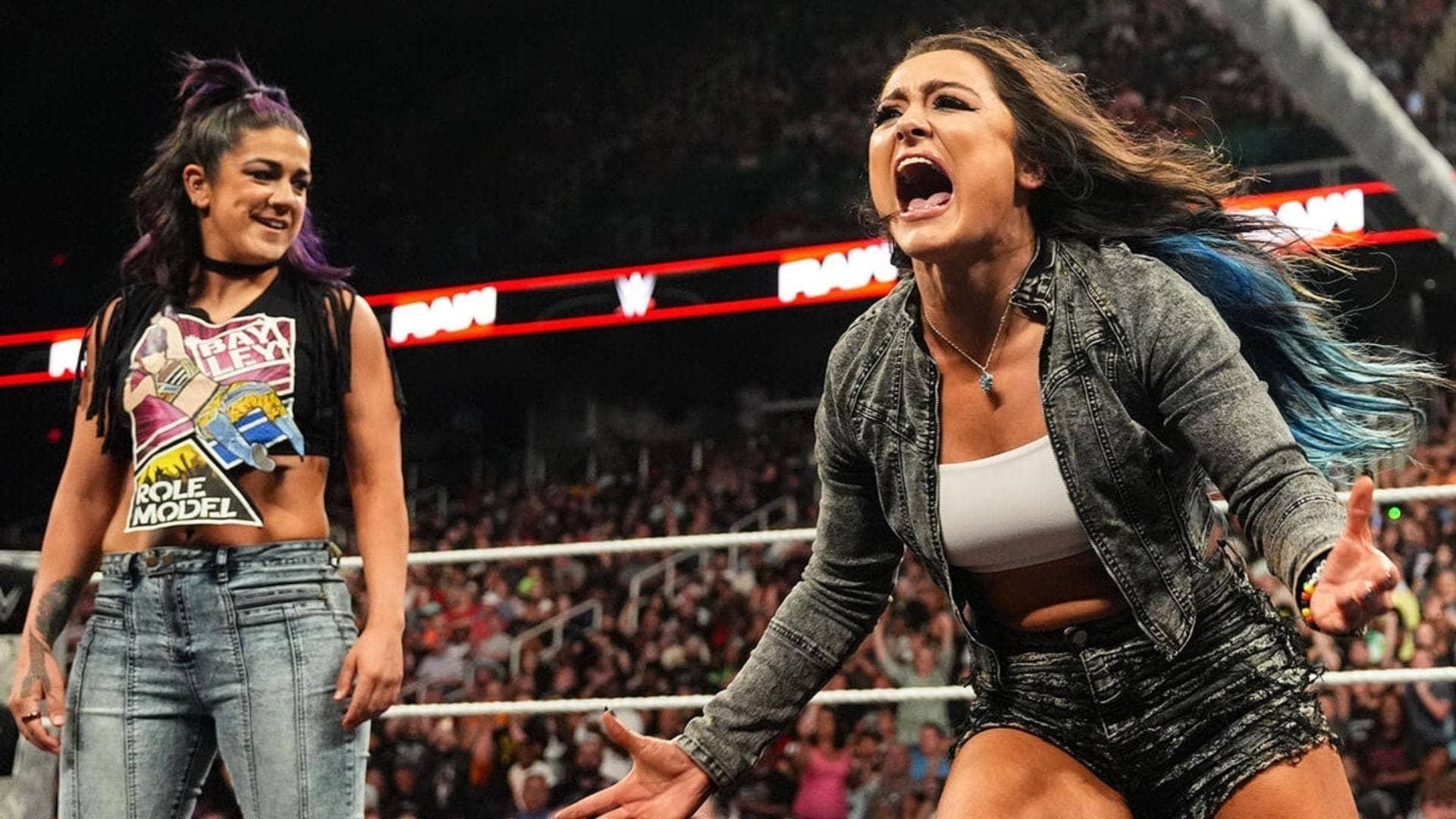 Bayley Shines Bright in Lita Tribute on WWE RAW
