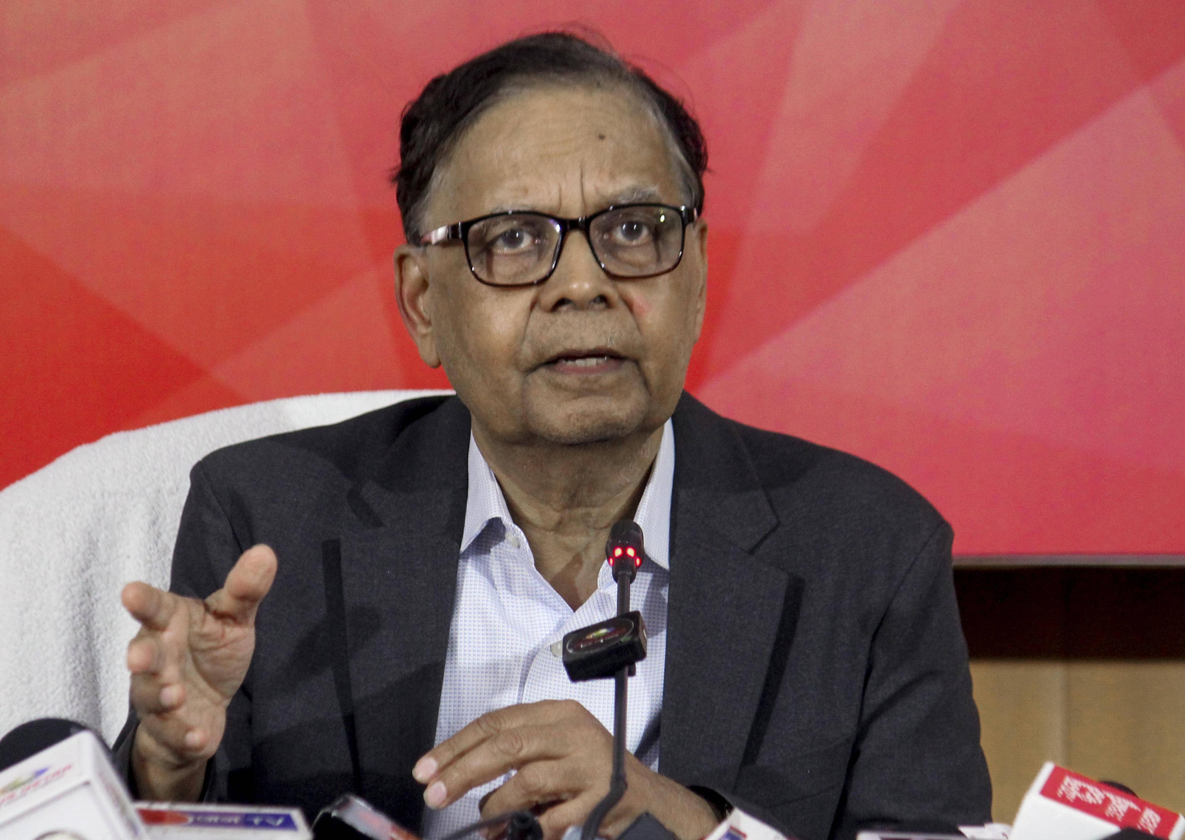 Panagariya to RBI: Relax, 100 is Just a Number, Buddy!