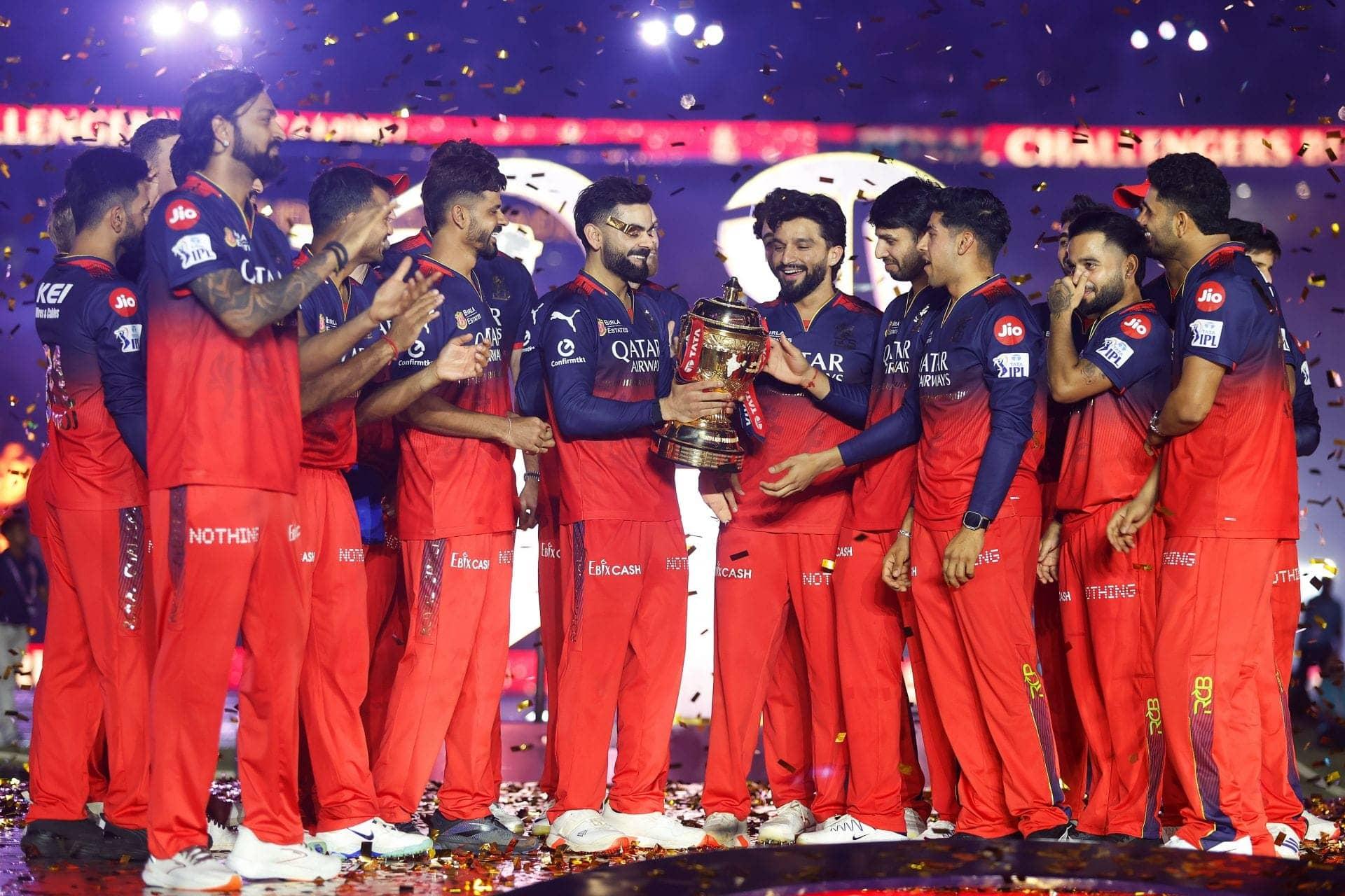 RCB Ka Tim David Banned, Ice Bag Se Uda Diya Gussa!