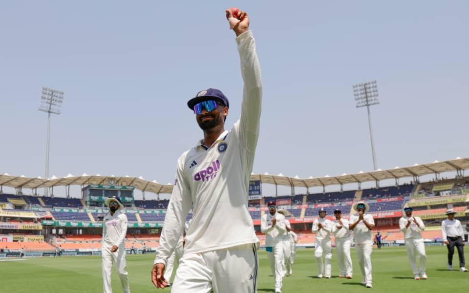Manav Suthar Spins His Way to Five Wickets on Debut