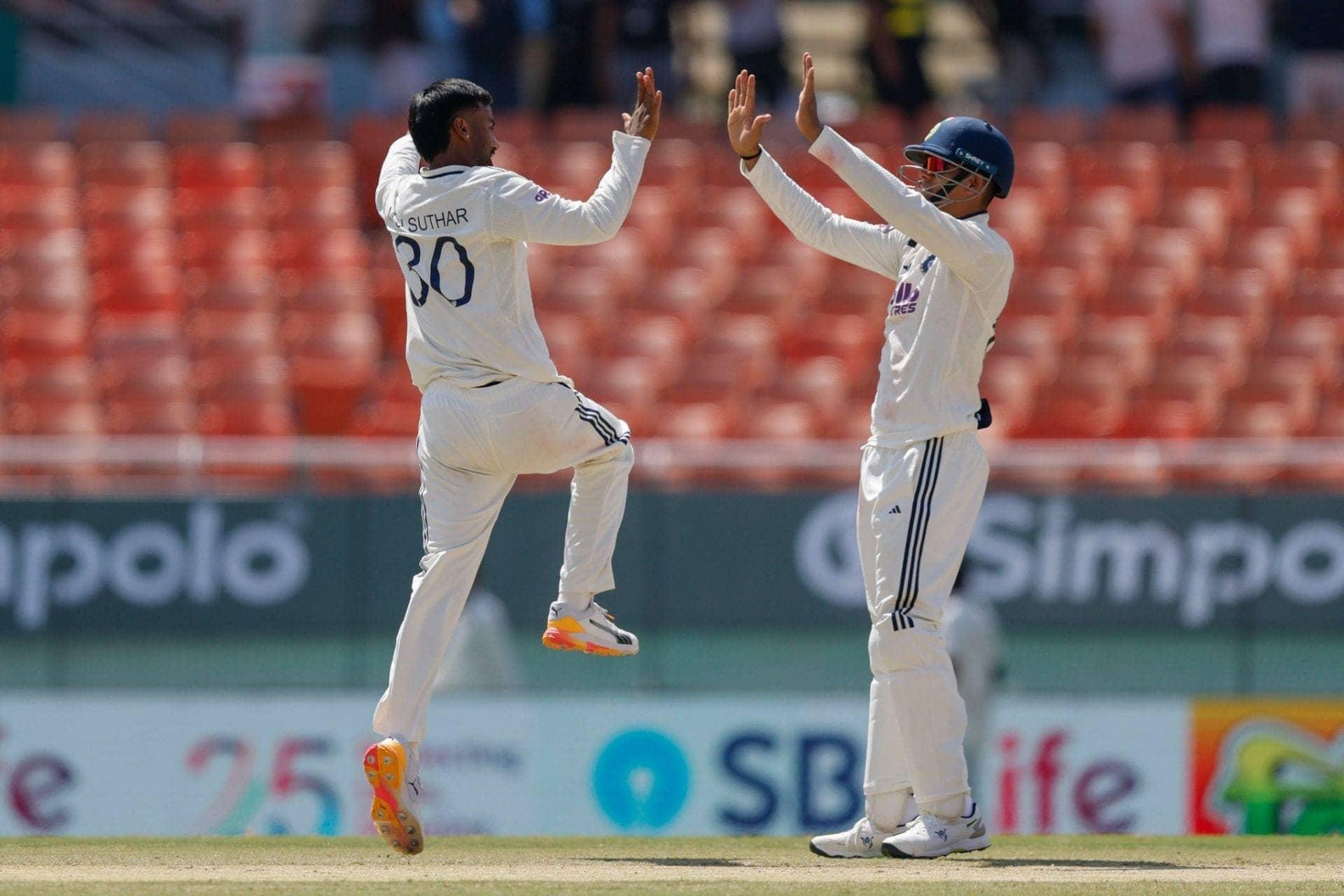 Manav Suthar's Test Debut: A Six-Wicket Smackdown!