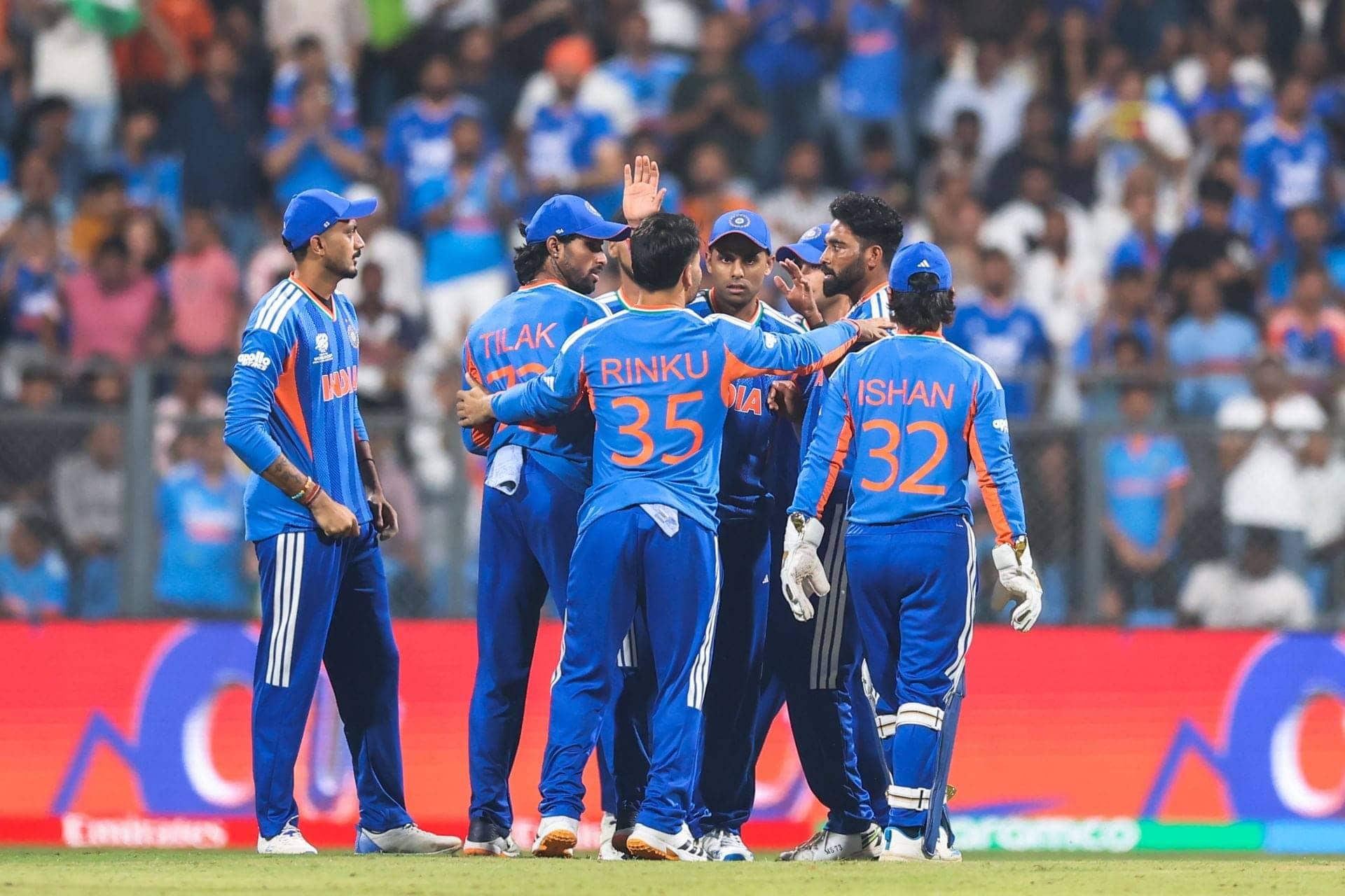 Aakash Chopra Thinks We Dropped Siraj Way Too Soon, Man!