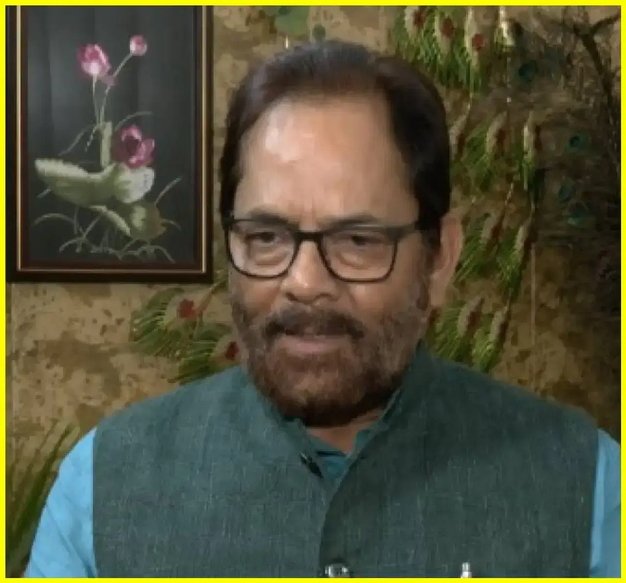Naqvi Ki Dhamakedar Baaten: Modi, Trump Aur Cockroaches