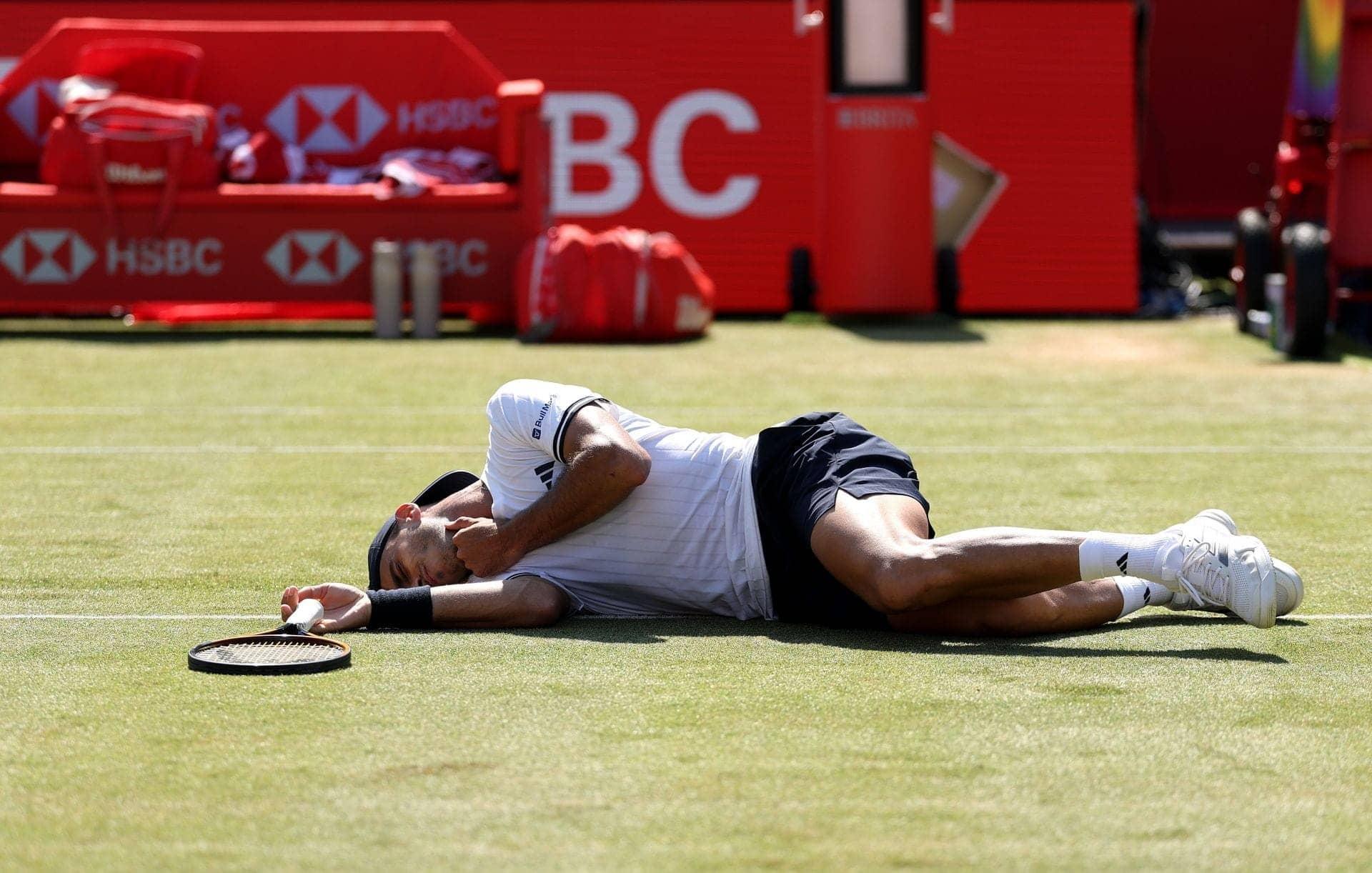 Francisco Cerundolo Rises After Scary Throat Hit at Queen's Club