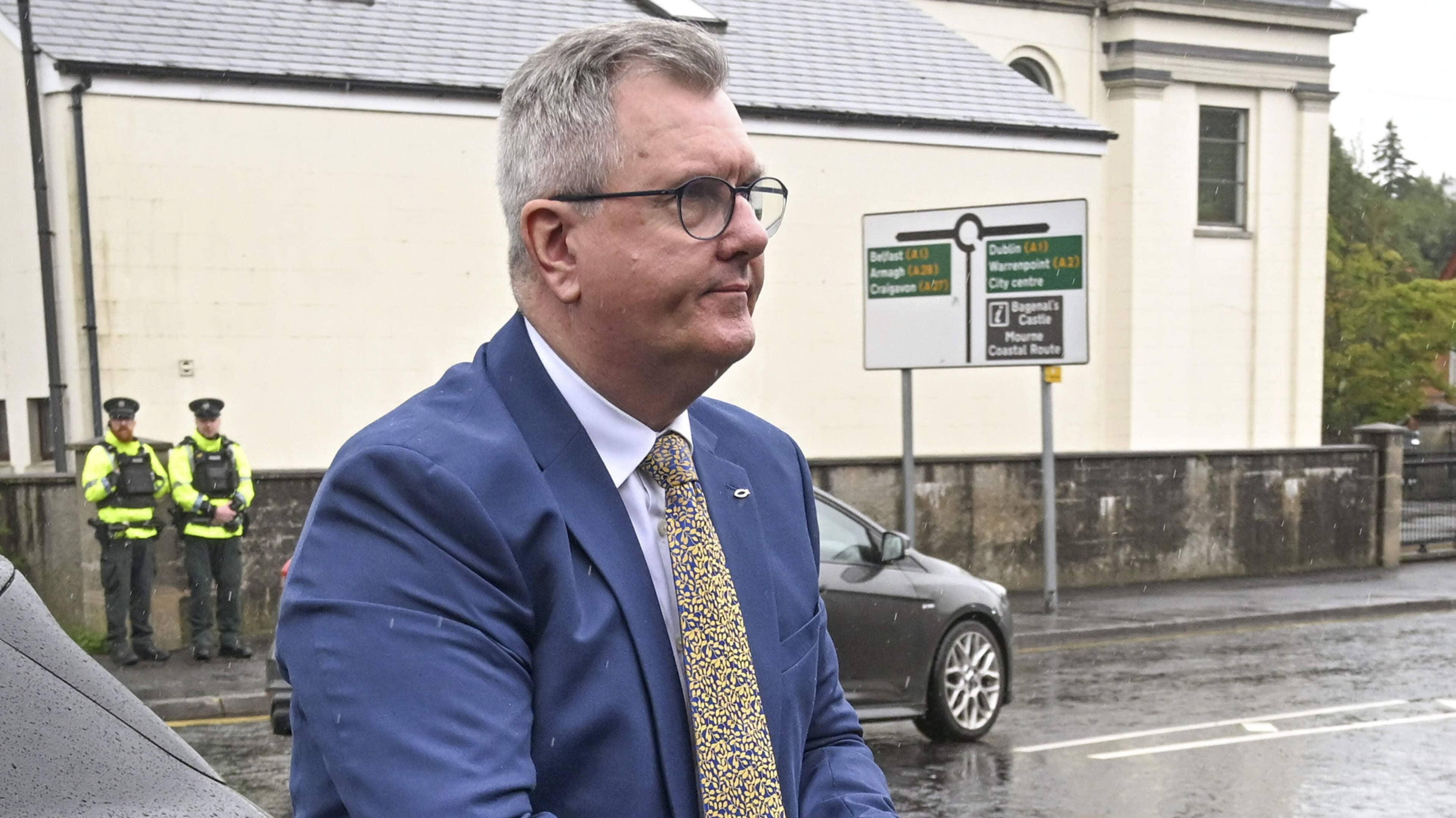 Jury Ka Break: Jeffrey Donaldson Trial Mein Tension Chha Gayi