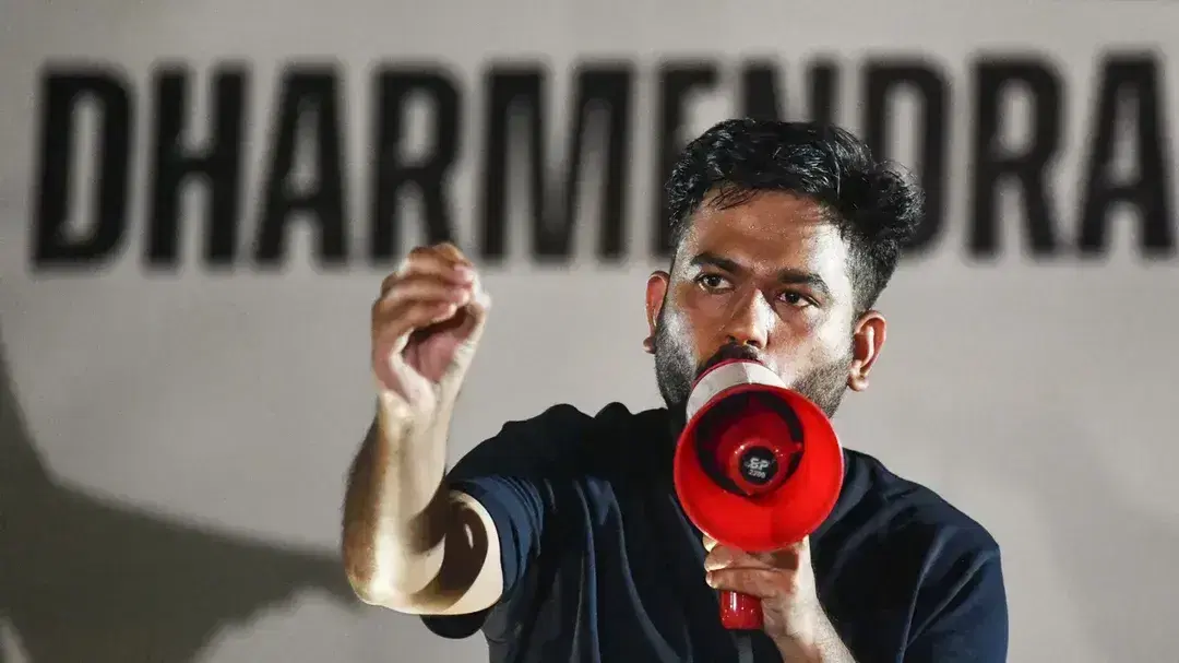 Jantar Mantar Pe Paani Ki Supply Band, Protest Mein Bawaal