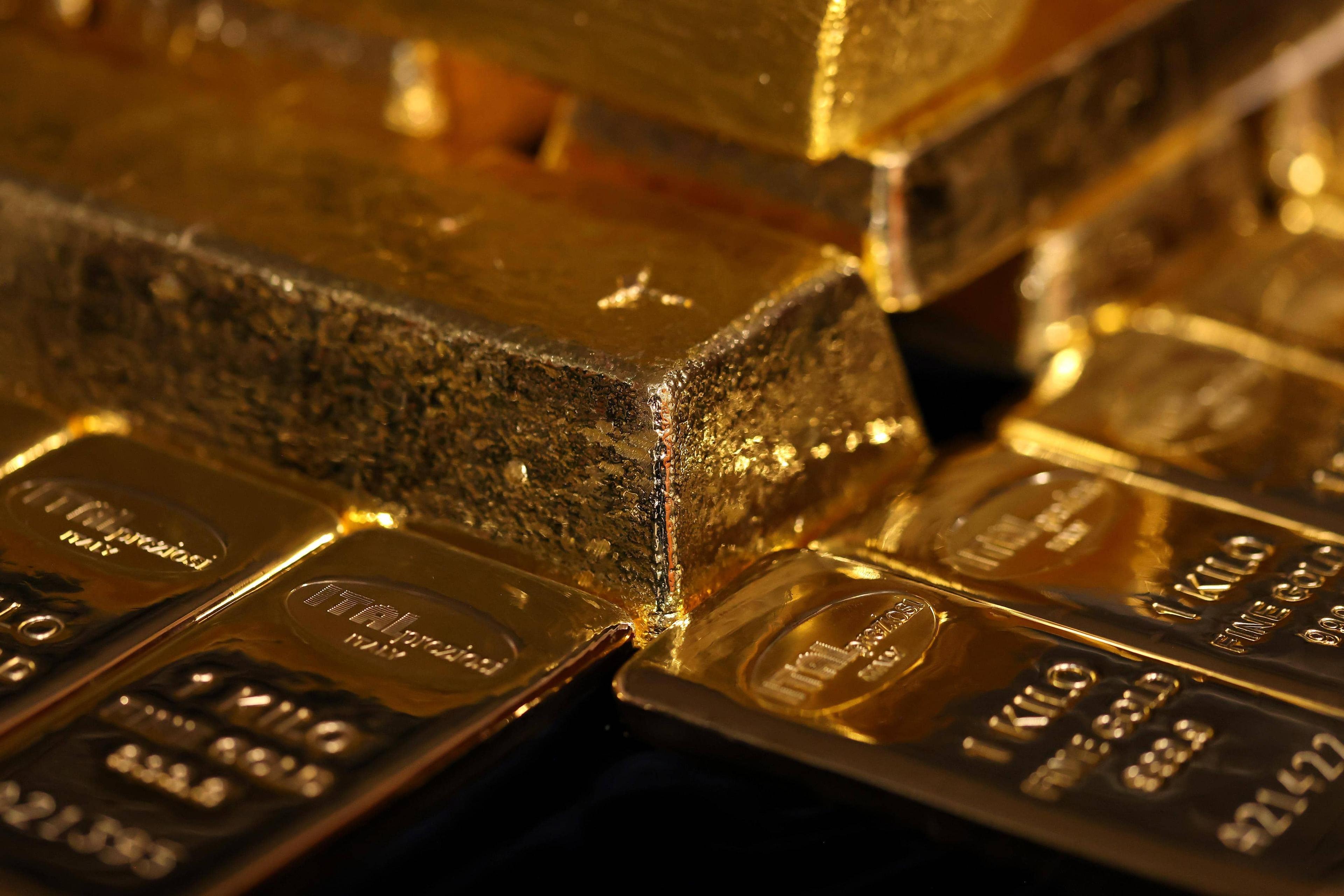 RBI's Gold Stash Stays Steady for Eight Weeks Straight