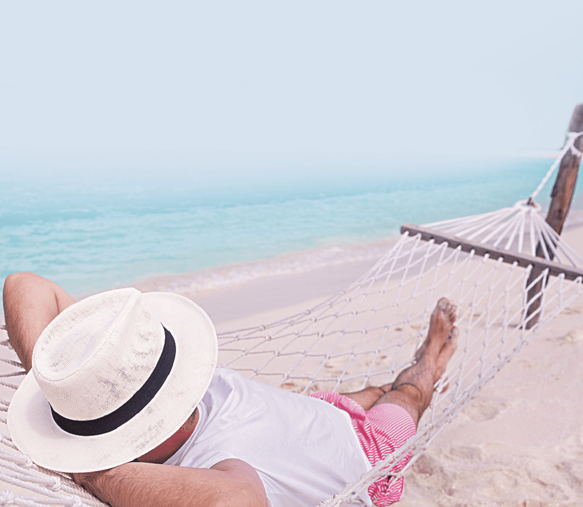 Traveling Abroad? Premium Cards Make Insurance a Breeze