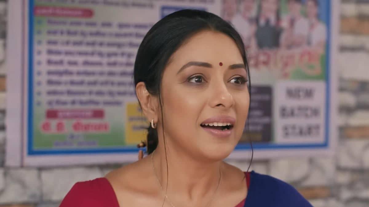 Anupama Ki Kitchen Mein Chali Badi Drama Aur Police Ki Entry