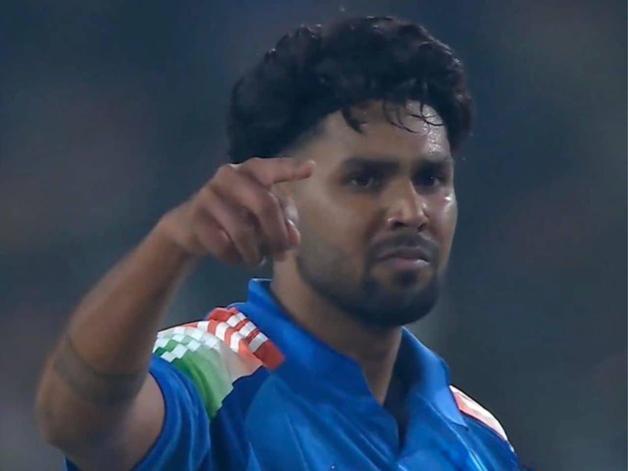 Ranchi Showdown: Our Bowlers Shine Like True Ninjas
