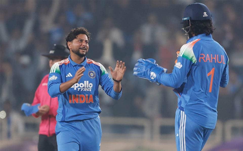 Kuldeep's magic show in Ranchi steals the spotlight, huh!