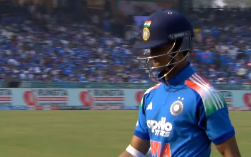 Yashasvi, Srikkanth says: Handle bouncers like a boss