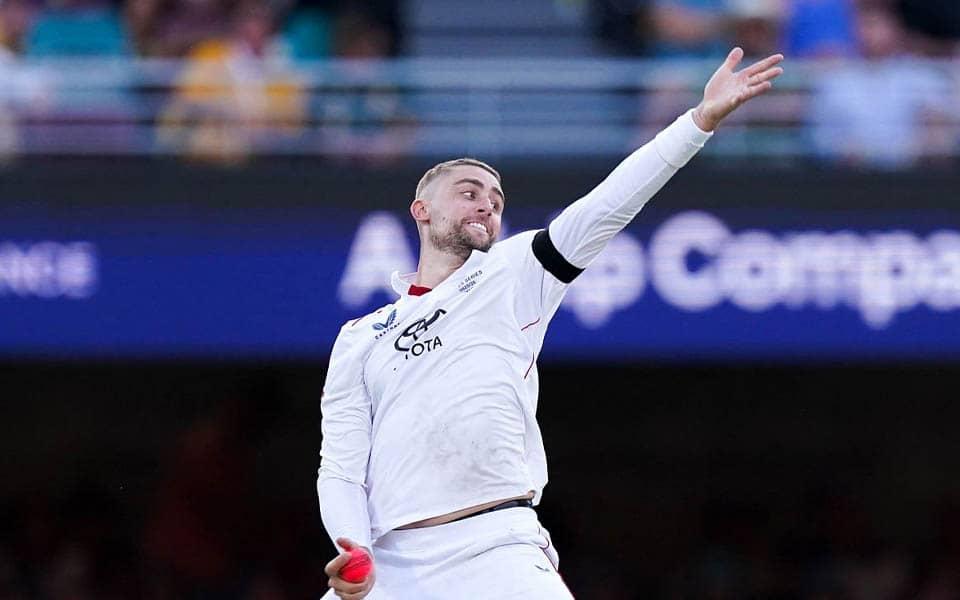 Boycott Says Jacks Caught Well, But Bowling Needs Help