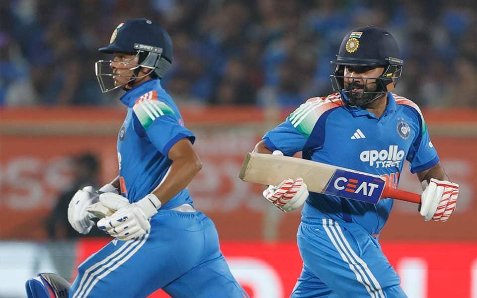 Rohit Sharma's Playful Scoldings: Jaiswal's Secret Weapon